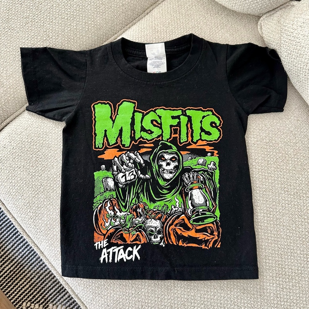 MISFITS Black T-shirt by KIDS, Toddler, size 2T, excellent condition